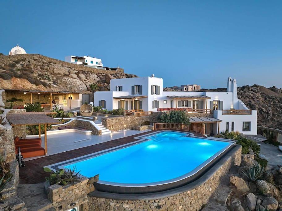 Villa Maera 3 *